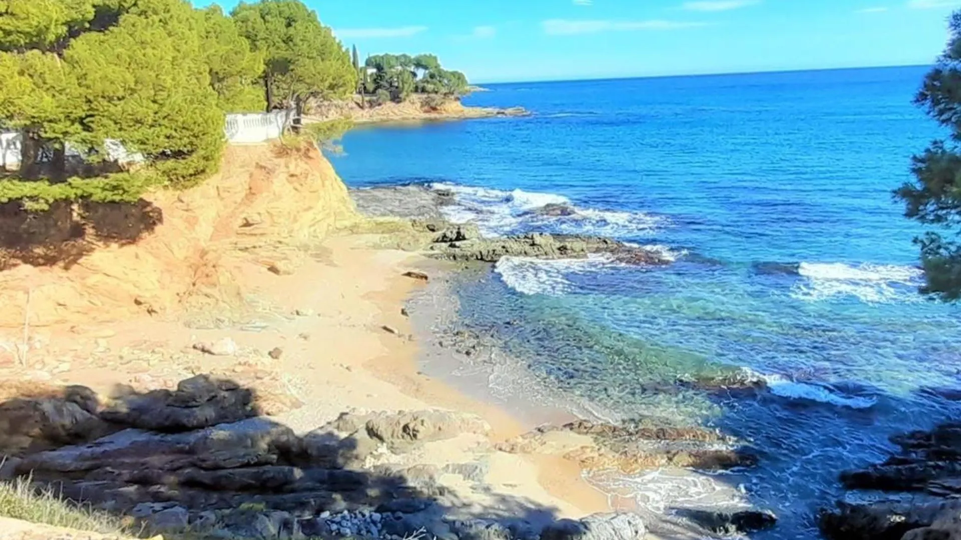 Amplio Apartamento En Llanca Con Vista Al Mar, Terraza, Aparcamiento Y Animales Permitidos - Es-170-6 0*,  Španělsko